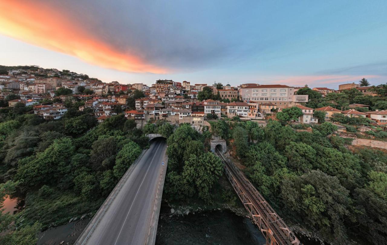 Bridges Residence Veliko Tarnovo Exterior photo